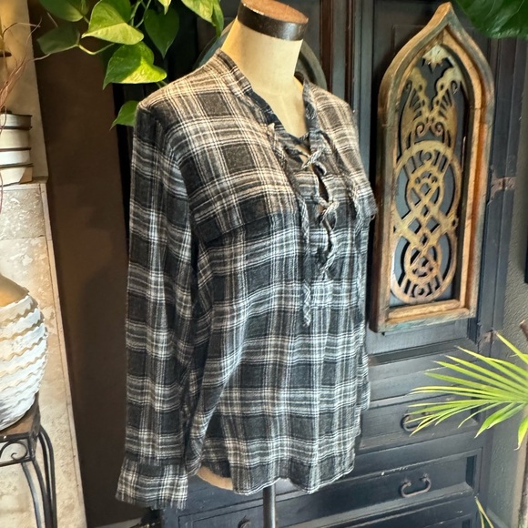 Madewell Terrence lace up pop over plaid flannel wool blend top - Picture 5 of 14